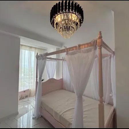 Ray Apartment *